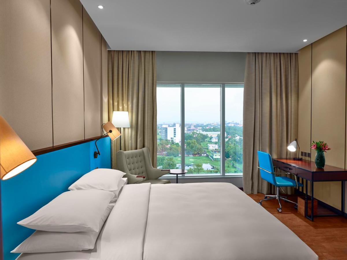 Hyatt Regency Thrissur Hotel Kültér fotó